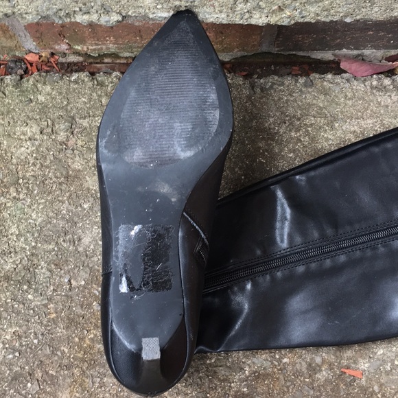 Calvin Klein heeled boots - Picture 3 of 5